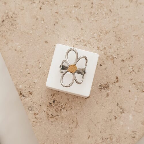 The Flower Ring