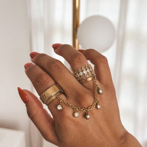 Ash Ring